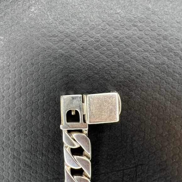 Authentic Tiffany & Co. Sterling Silver Curb Chain Bracelet - Picture 9 of 12